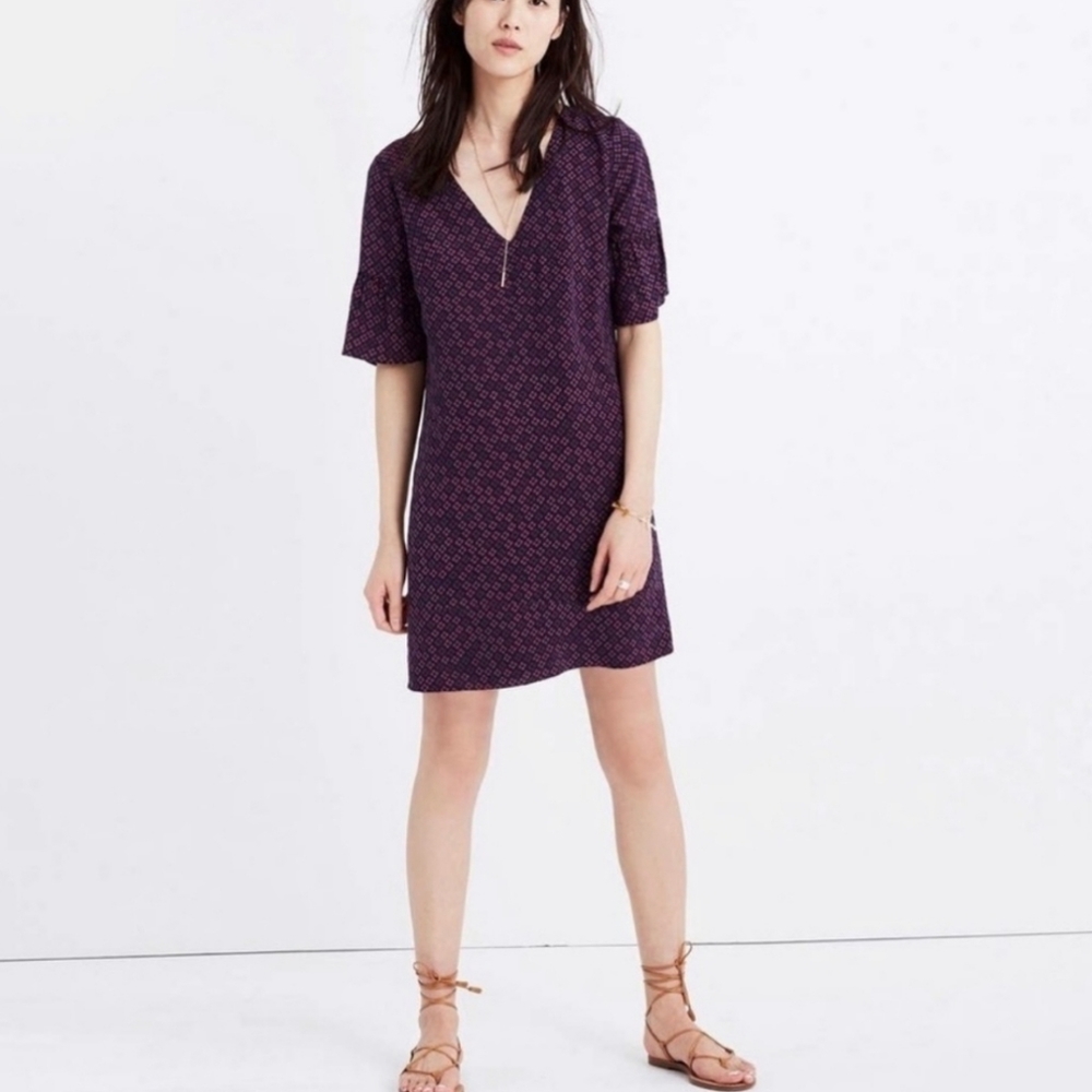 Madewell, Dress, 00, Silk Bell-Sleeve Dress in Painted Clover